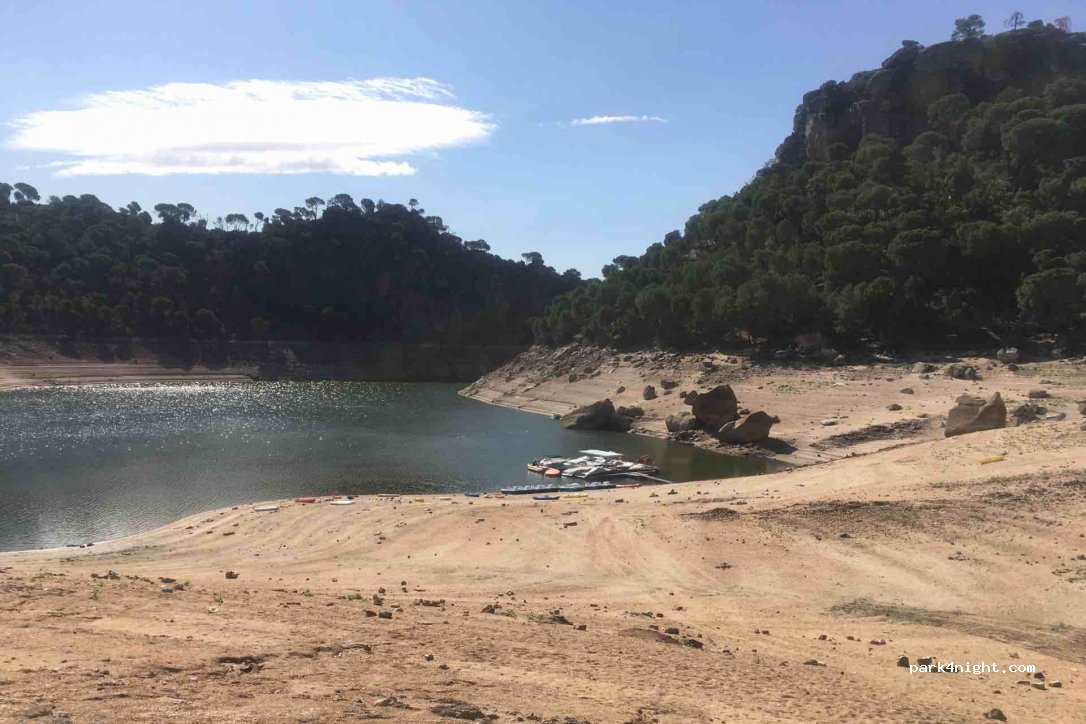 (28680) San Martín de Valdeiglesias - 148 Calle Sebastián el Cano — foto