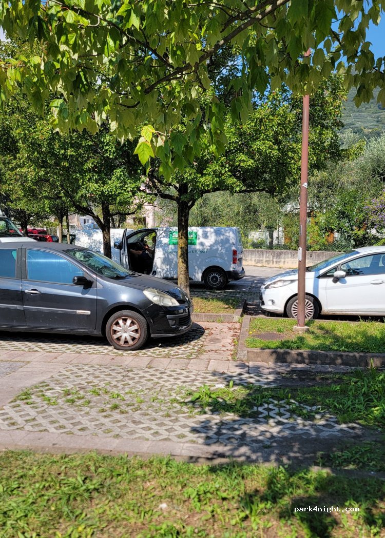 (38066) Riva del Garda - Via della Sega — foto 2
