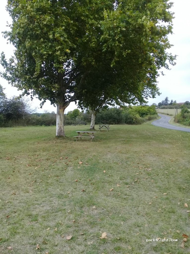 (46350) Calès - D673 — foto