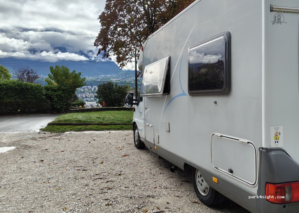 (73000) Chambéry - Allée du Commandant René Bocquin — foto
