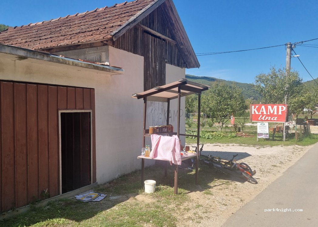 Camp Una — foto