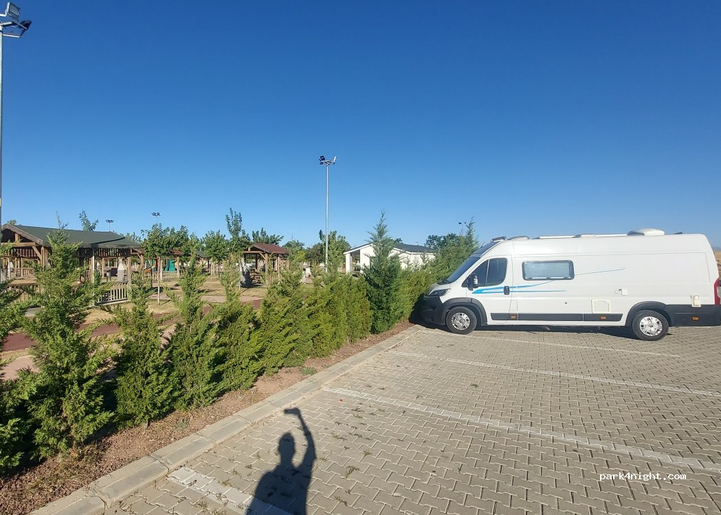 () Bölme - Unnamed Road — foto 2