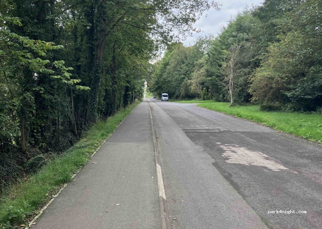 (LN2 4SX) West Lindsey - Unnamed Road — foto 2