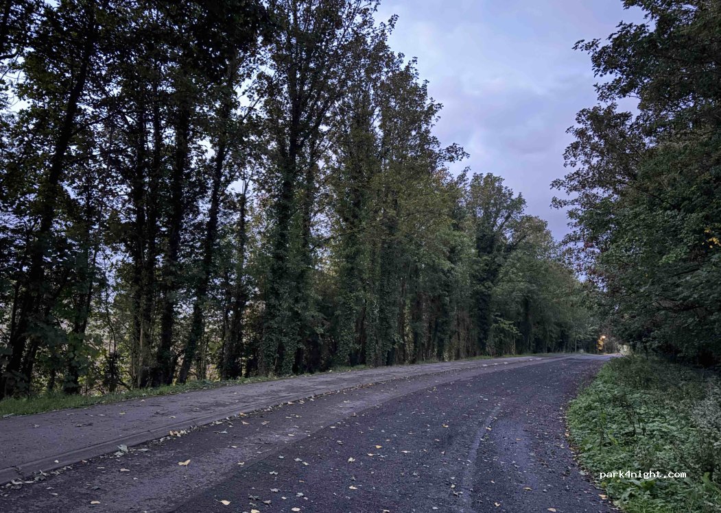 (LN2 4SX) West Lindsey - Unnamed Road — foto 4