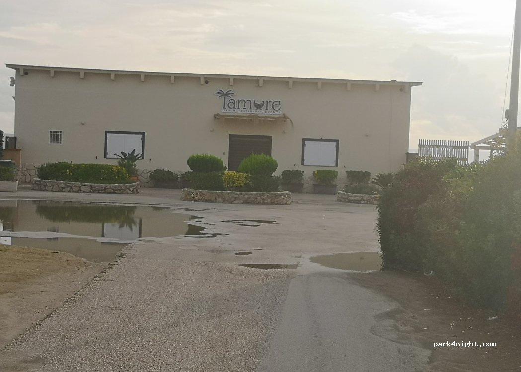 (81030) Sessa Aurunca - Piazza dei Lecci — foto 2