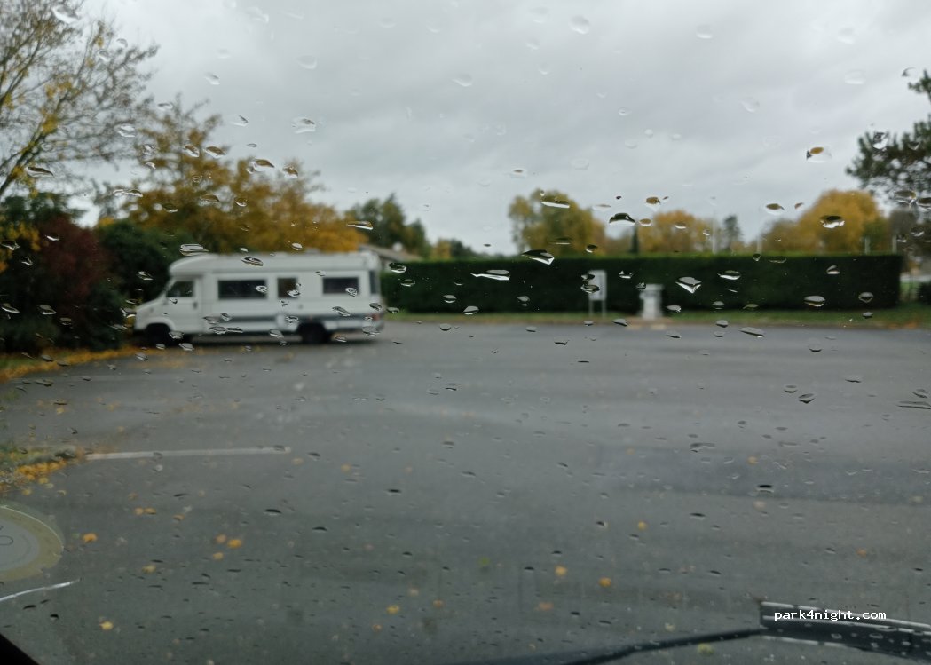 (71700) Tournus - Quai de la Marine — foto 2