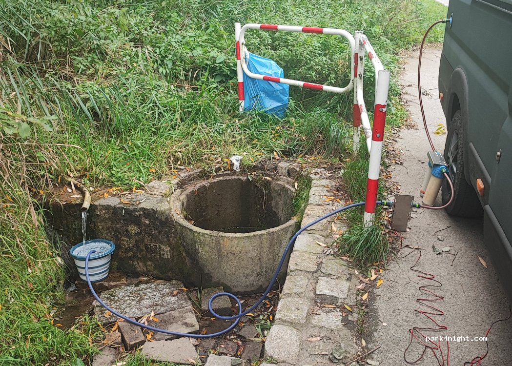 (57-255) Dzbanów - Unnamed Road — foto
