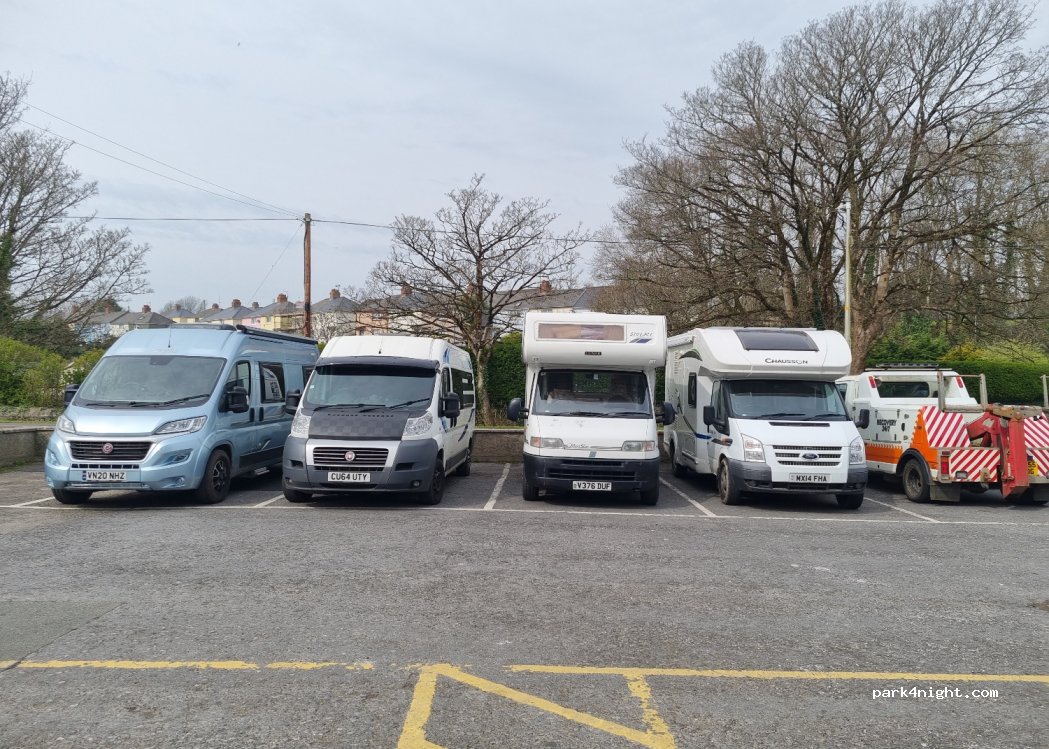 (SA70 7NG) Tenby - 14A Lower Park Road — foto 4