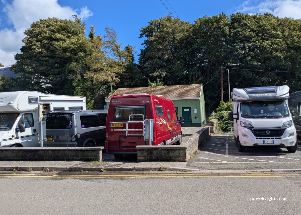(SA70 7NG) Tenby - 14A Lower Park Road — foto 5