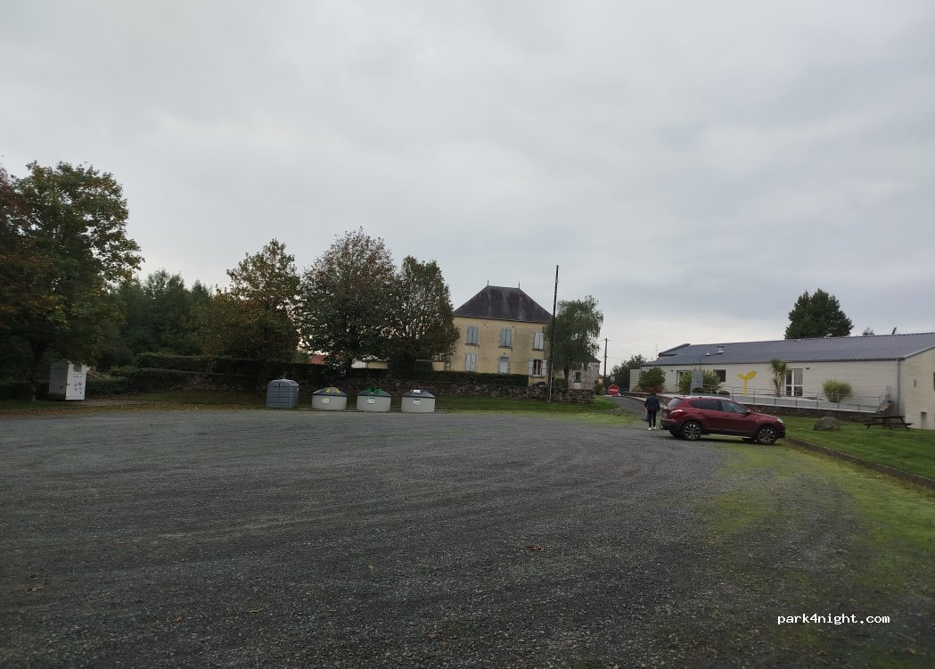 (79240) Moncoutant-sur-Sèvre - Rue du Vent de Galerne — foto 2