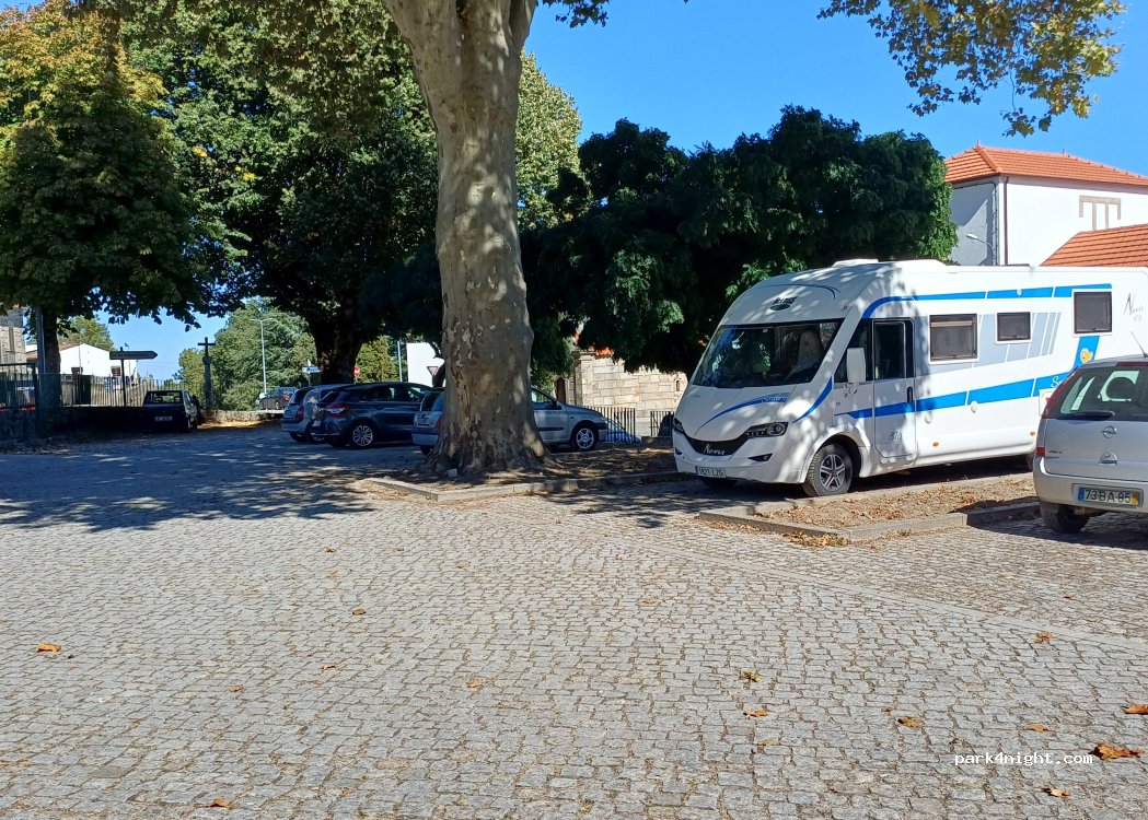 (6420-000) Trancoso e Souto Maior - Avenida Costa Lima — foto