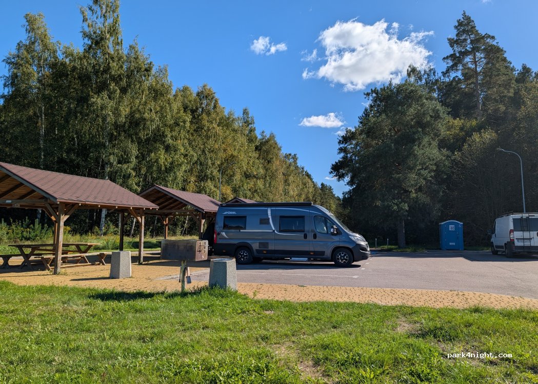 (13-304) Chrośle - Unnamed Road — foto