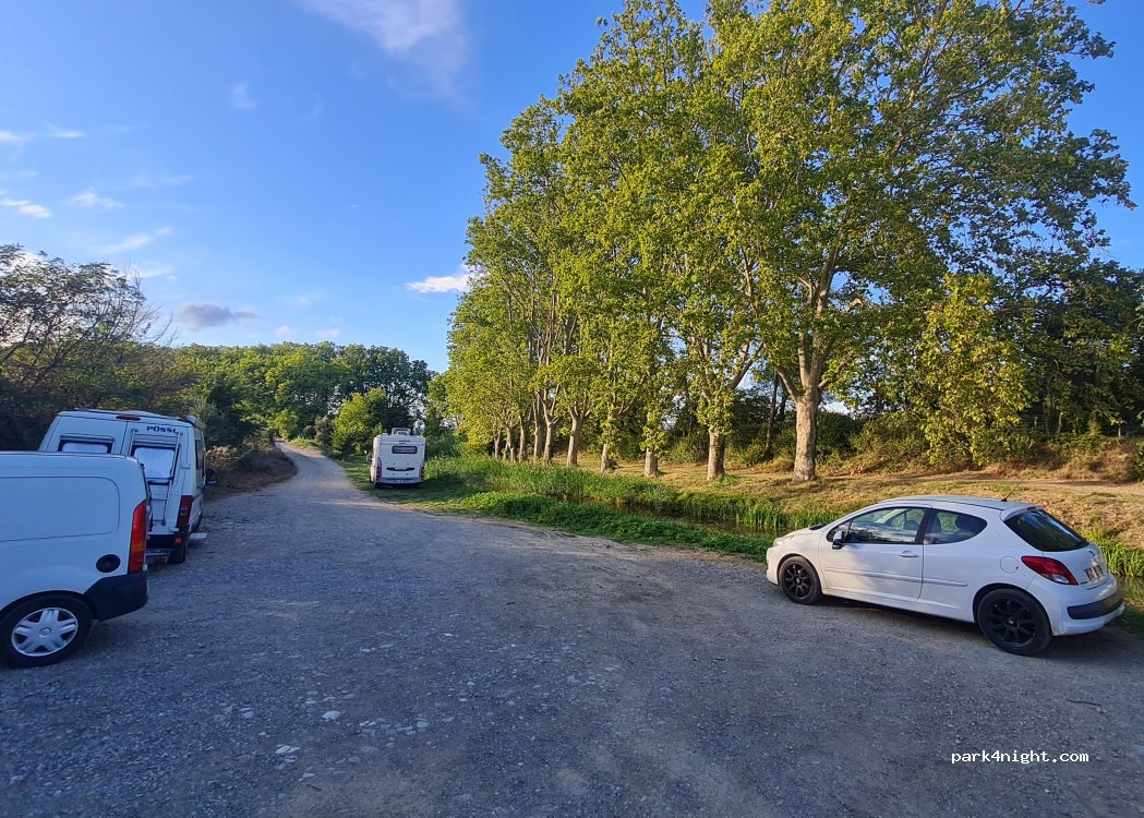 (11590) Sallèles-d'Aude - — foto
