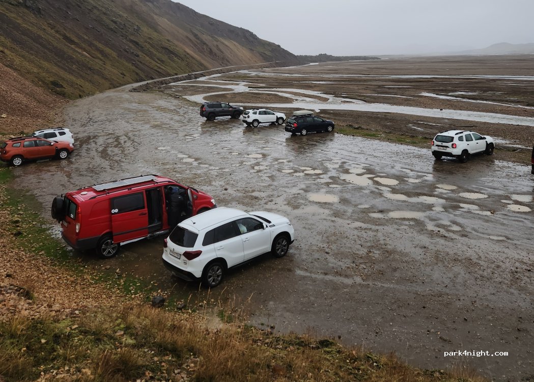 (851) Landmannalaugavegur - F224 — foto