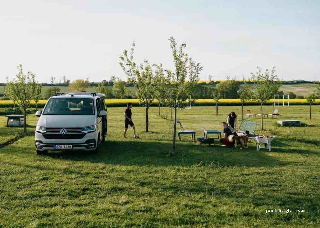 Kemp Pole designu — foto