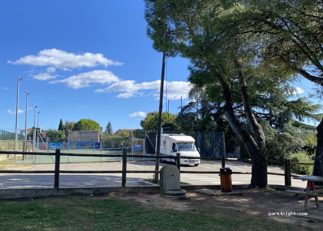 (30700) Sanilhac-Sagriès - Avenue du Stade — foto 2