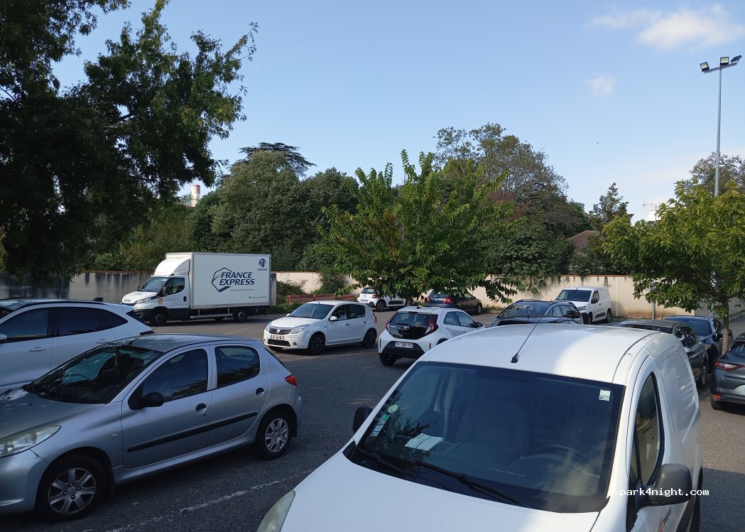 (31100) Toulouse - Route de Seysses — foto