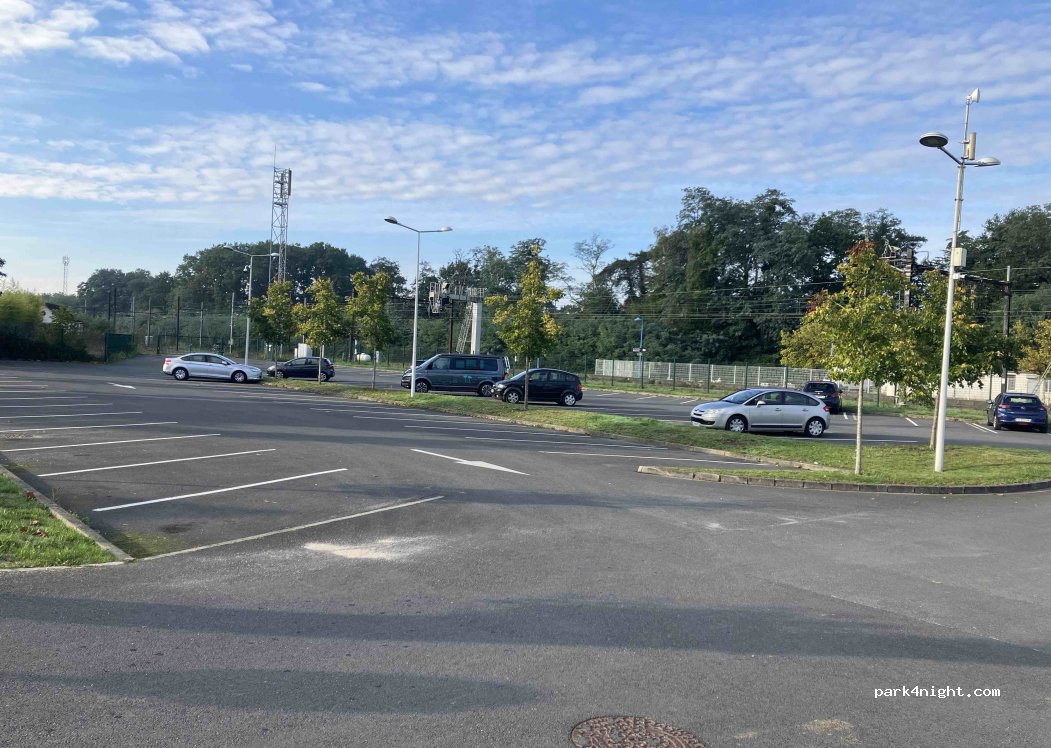 (41600) Lamotte-Beuvron - Avenue de Vierzon — foto