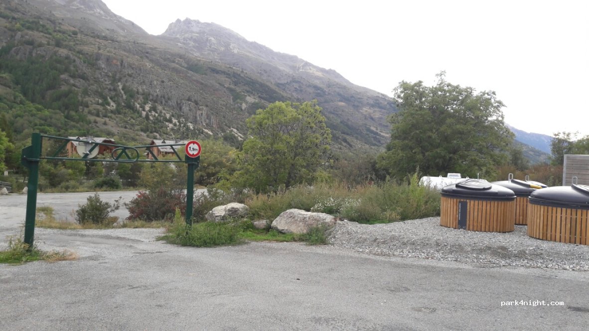 (05220) Le Monêtier-les-Bains - 167 Route des Guibertes — foto