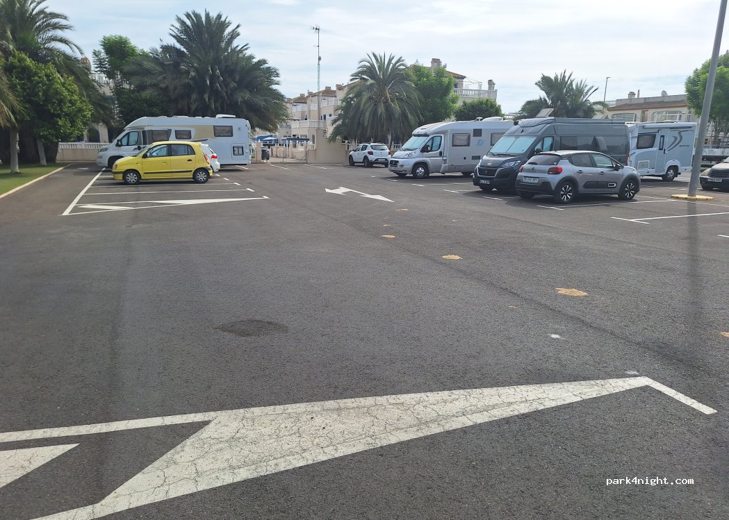 (AVENIDA DE) Heredades - Avenida Diputación Provincial — foto