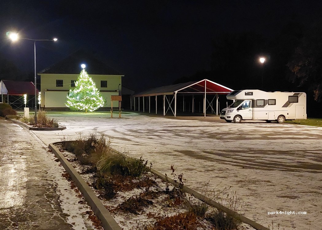 (69143) Hlohovec - Dolní konec — foto 4