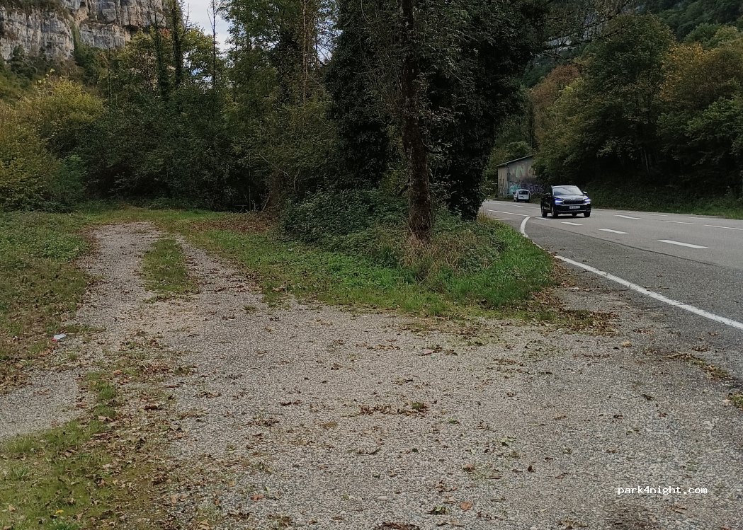 (01510) La Burbanche - Route de la Cluse — foto