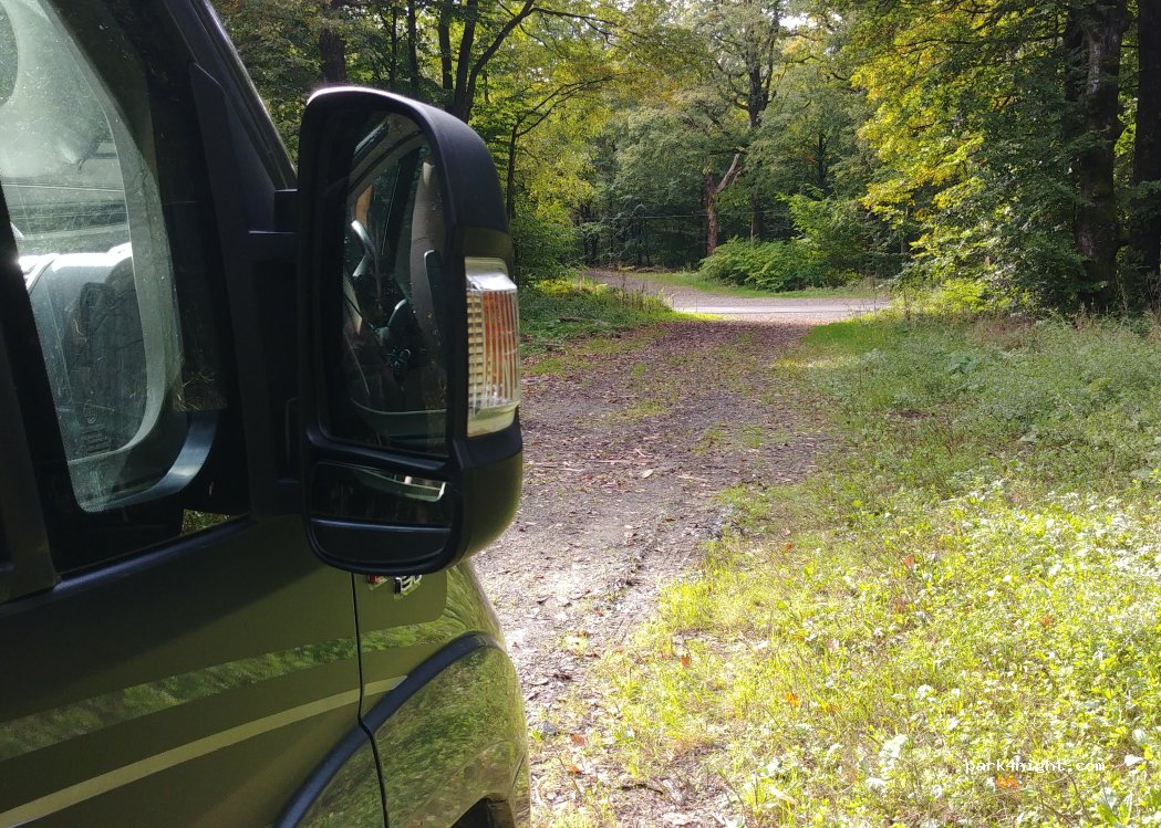 (08800) Les Hautes-Rivières - — foto