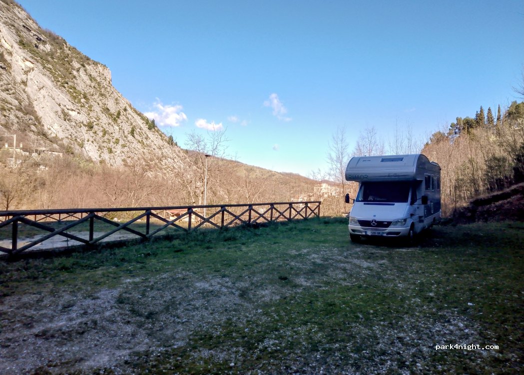 (66015) Fara San Martino - Via Nazionale — foto 4