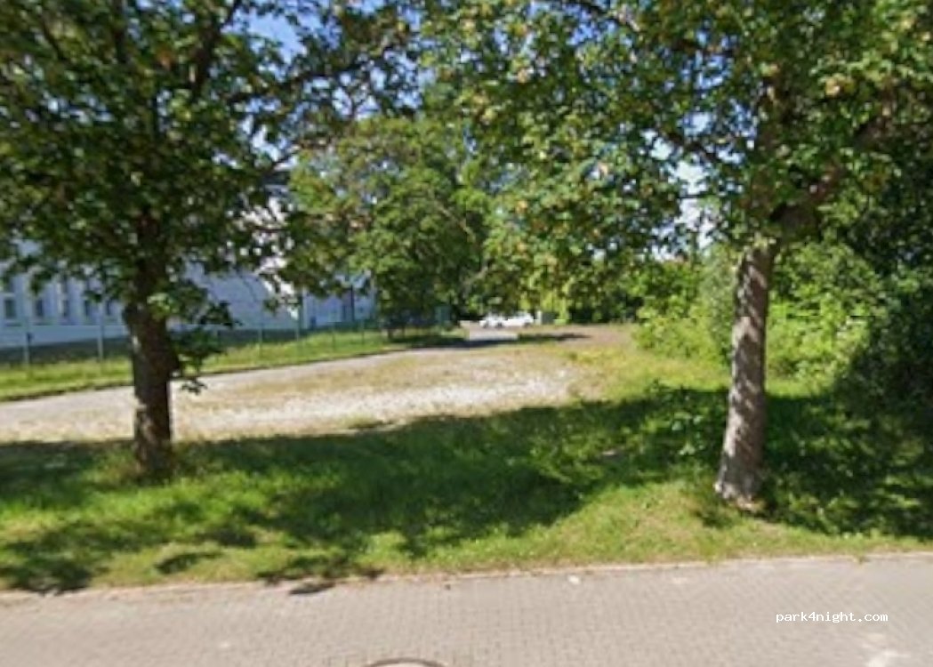 (18069) Rostock - Fritz-Triddelfitz-Weg — foto