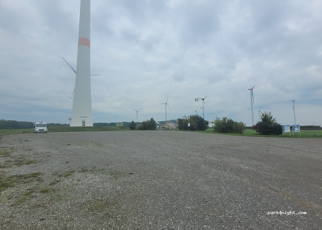 (97523) Schwanfeld - SW 17 — foto