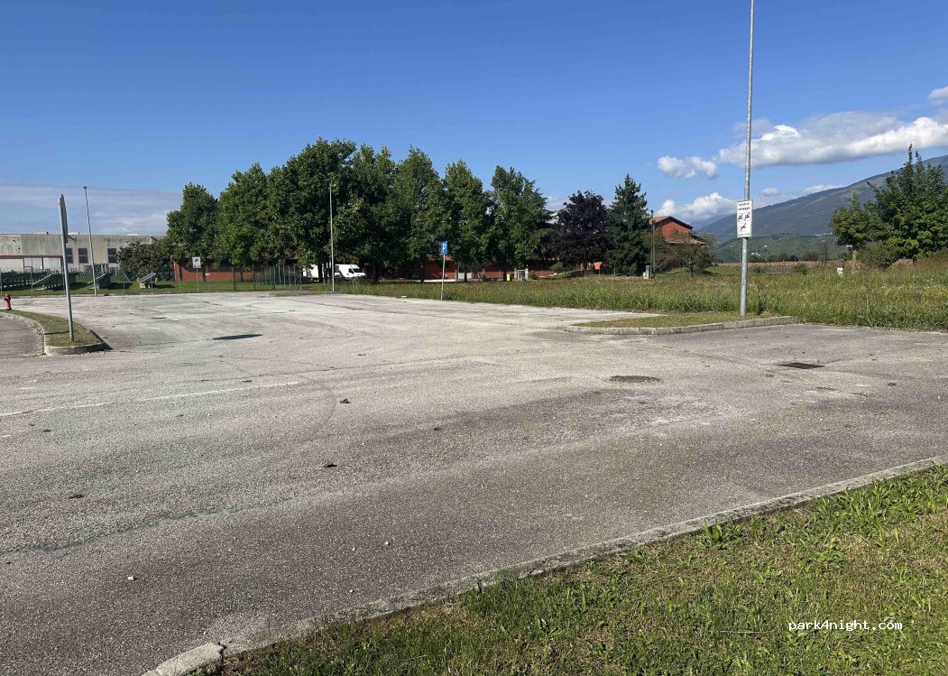 () Moriago della Battaglia - Viale Europa — foto 2