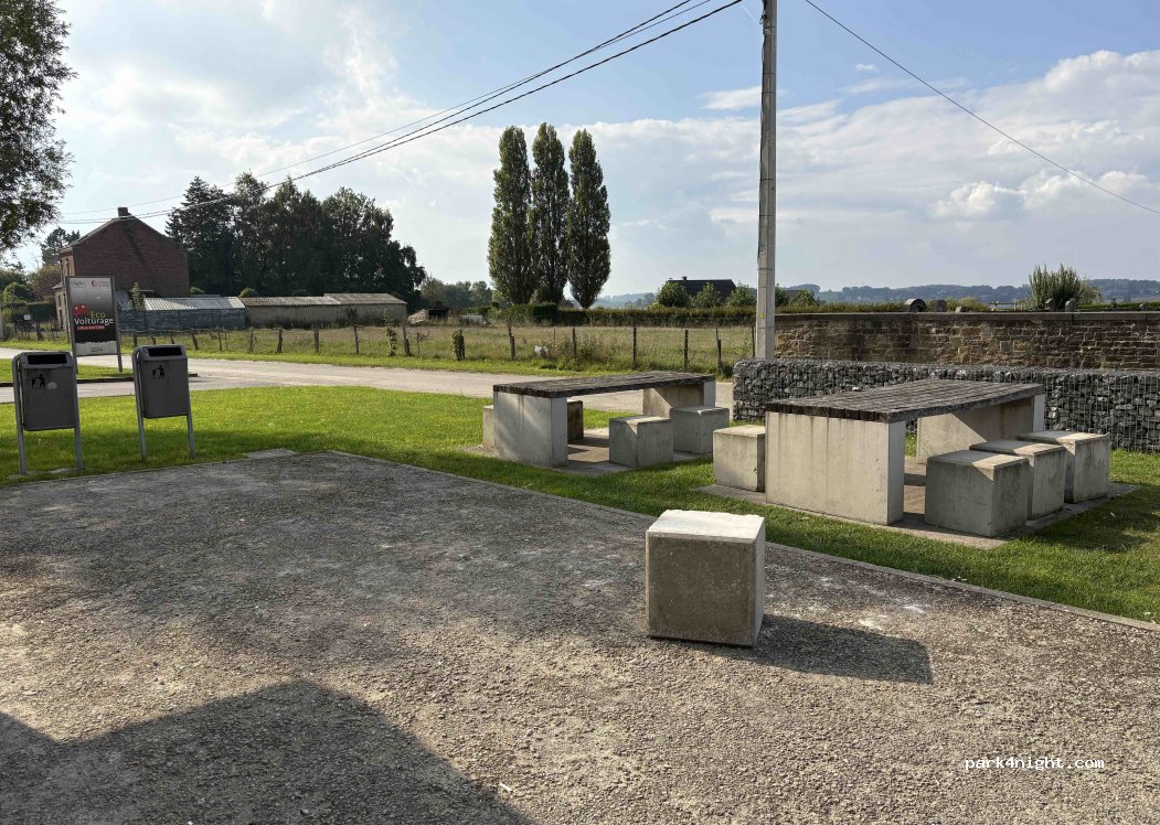 (4590) Ouffet - Rue aux Oies — foto 3