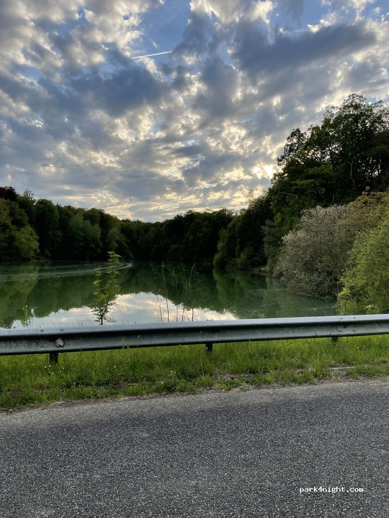 (32140) Lalanne-Arqué - D576 — foto