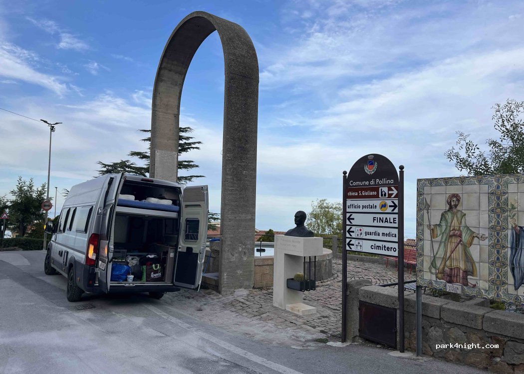 (90010) Pollina - Piazza Maddalena — foto 2