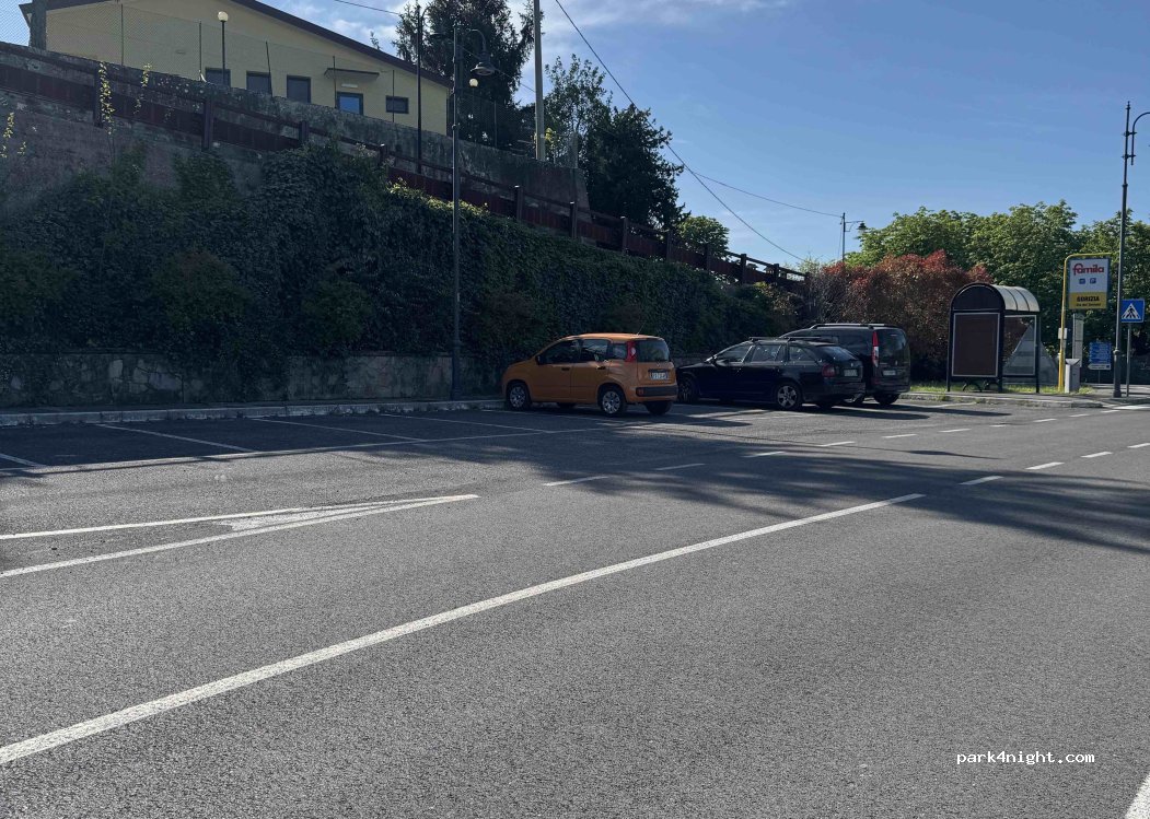 (34170) San Floriano del Collio / Števerjan - Via Castello / Grajska ulica — foto 4