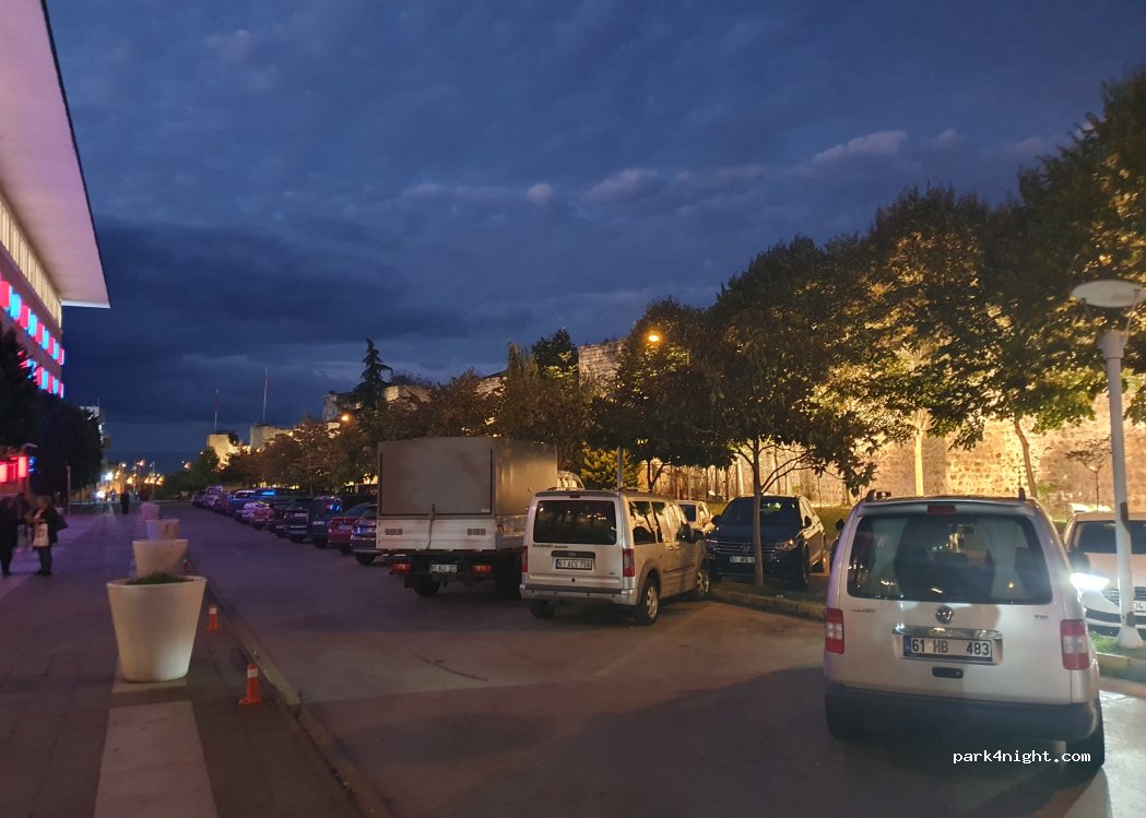 (61050) Ortahisar - Şenol Güneş Caddesi — foto