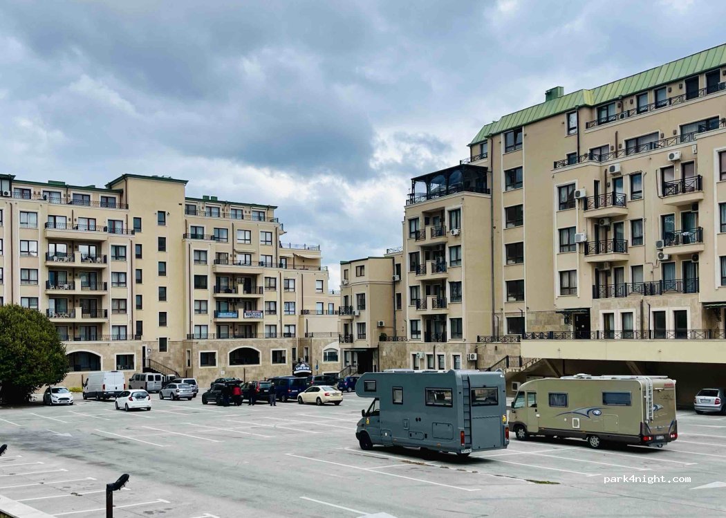 (9007) Varna - Unnamed Road — foto