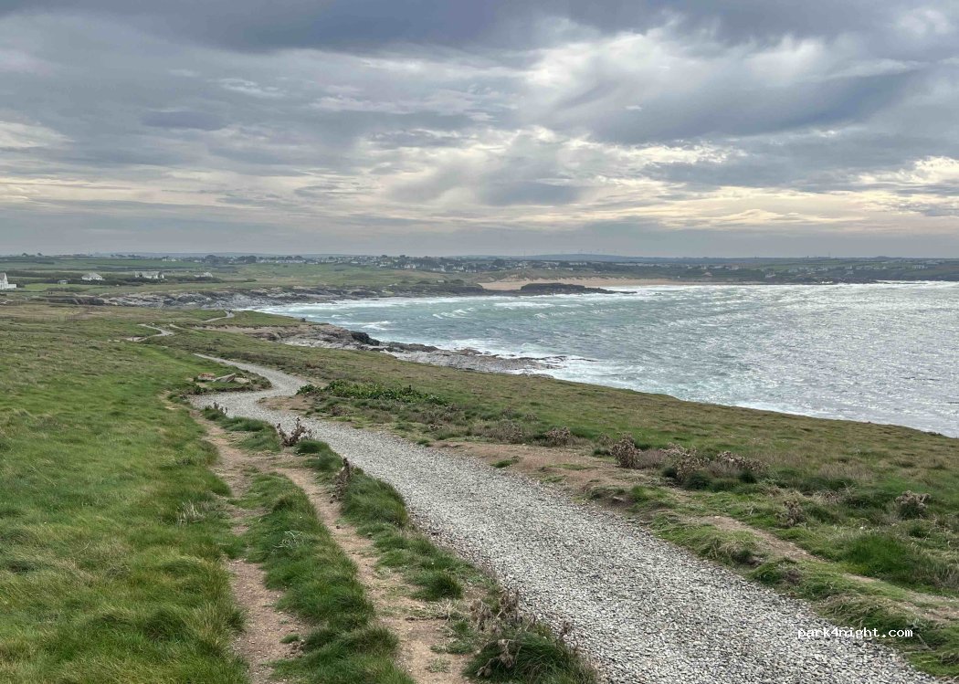 (PL28 8SL) St. Merryn - Unnamed Road — foto 3