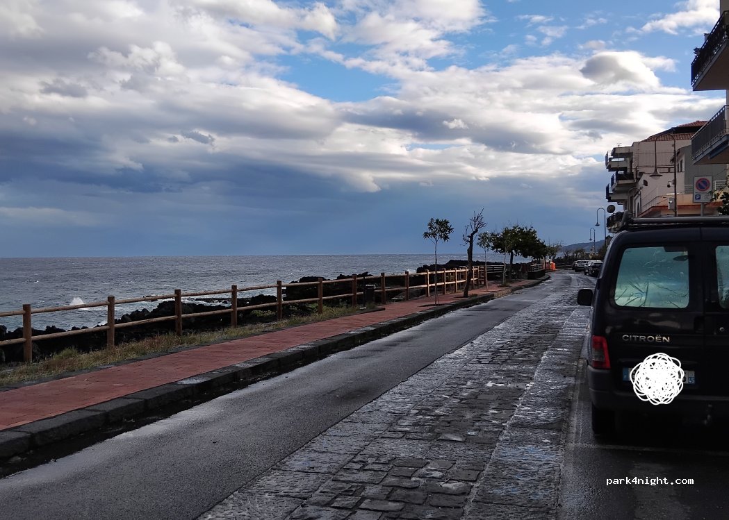 (95024) Acireale - Via Spiaggia — foto 3