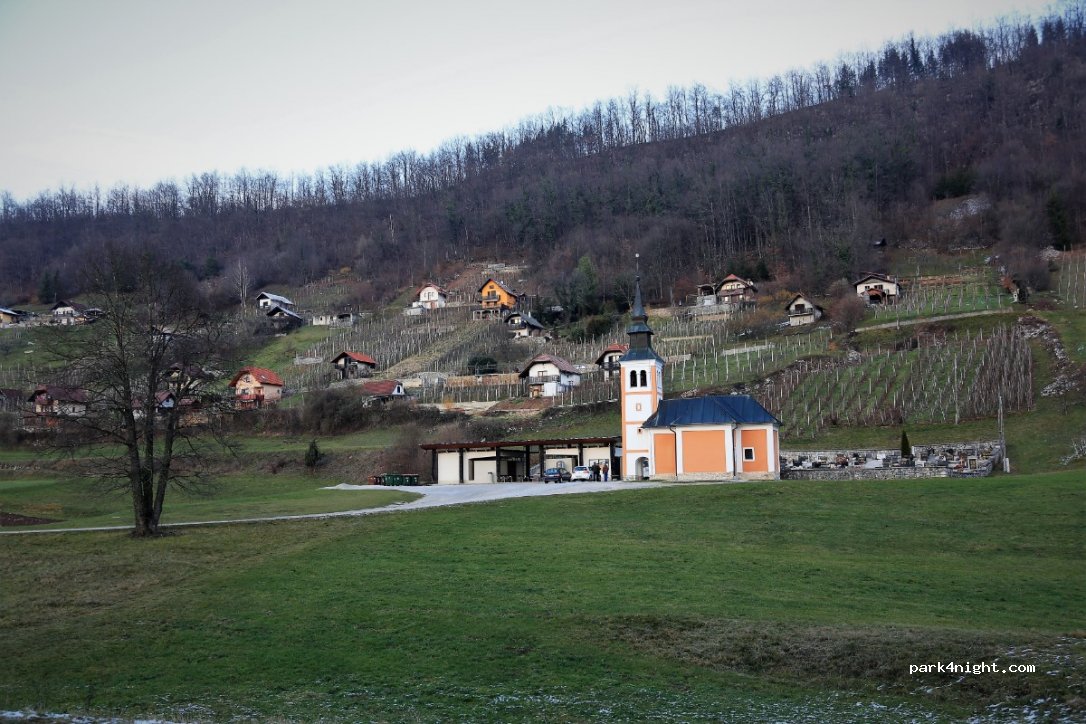 (8361) Dolnji Kot - Dvor–Soteska — foto 2