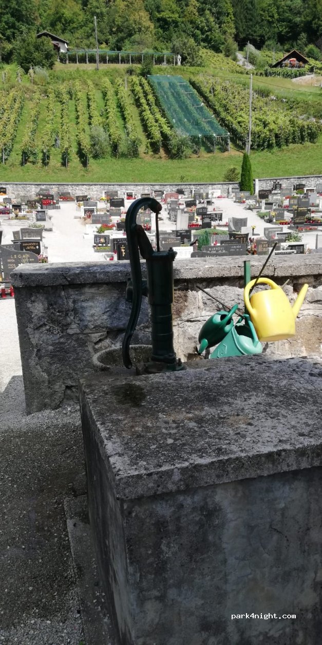 (8361) Dolnji Kot - Dvor–Soteska — foto 4