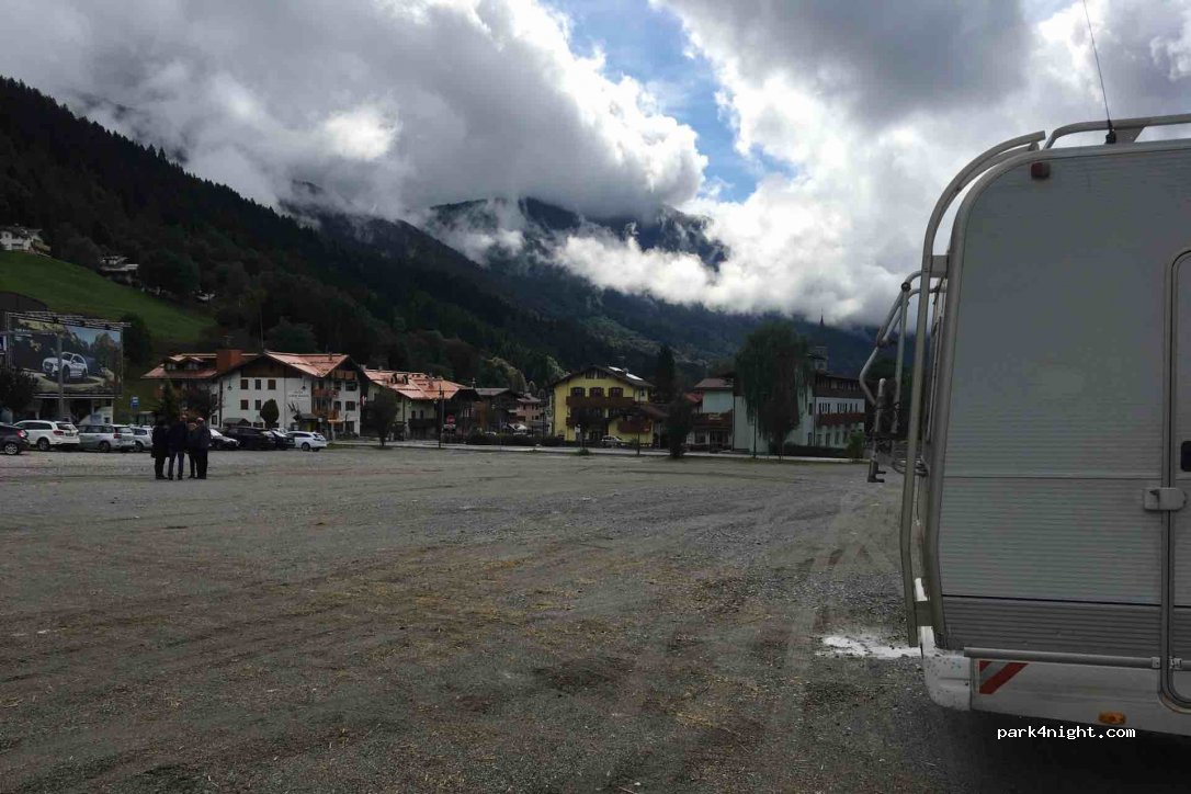 (38086) Pinzolo - 82 Via Nepomuceno Bolognini — foto