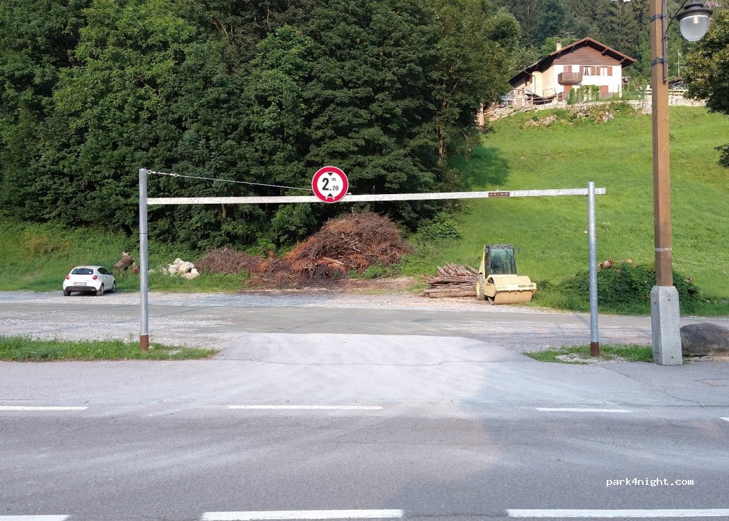 (38086) Pinzolo - 82 Via Nepomuceno Bolognini — foto 4
