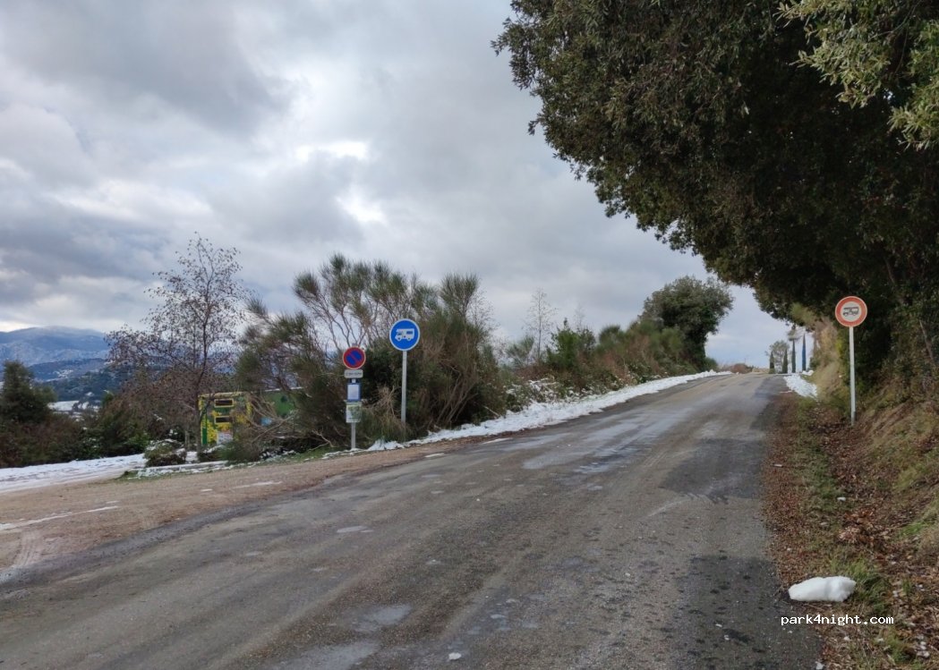 (11190) Rennes-le-Château - D52 — foto 2