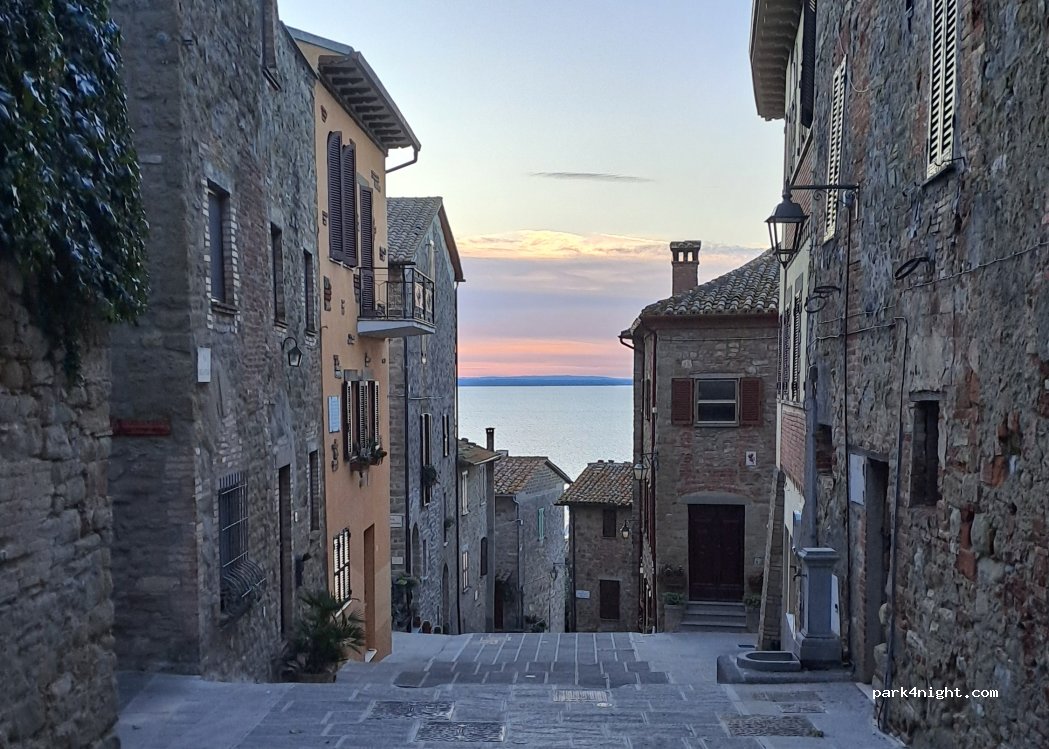 (06063) Magione - Via della Strage — foto 4