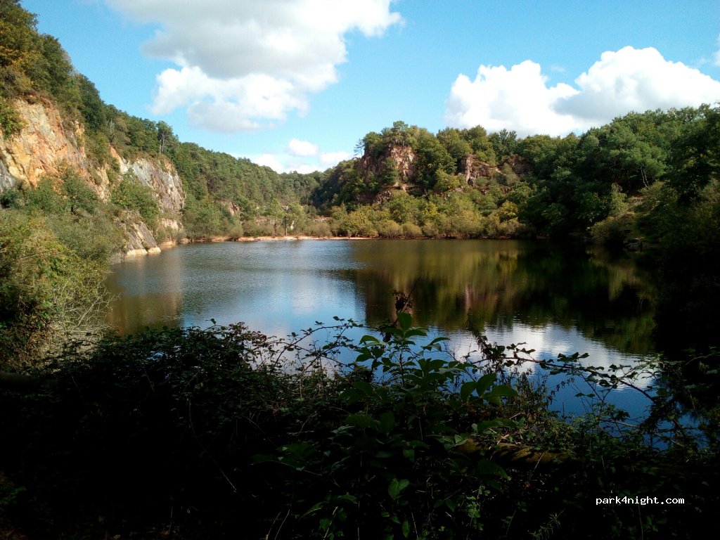 (85390) Cheffois - 30 Route des Carrières — foto