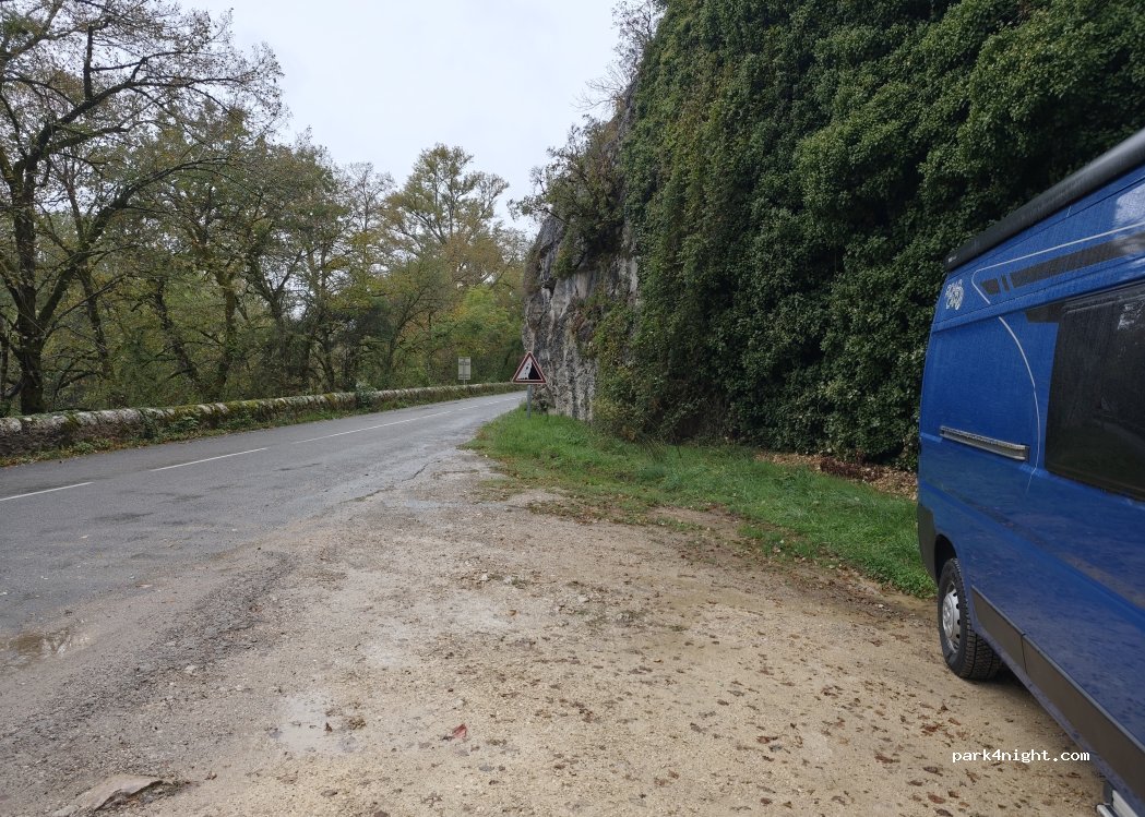 (46330) Bouziès - D 662 — foto