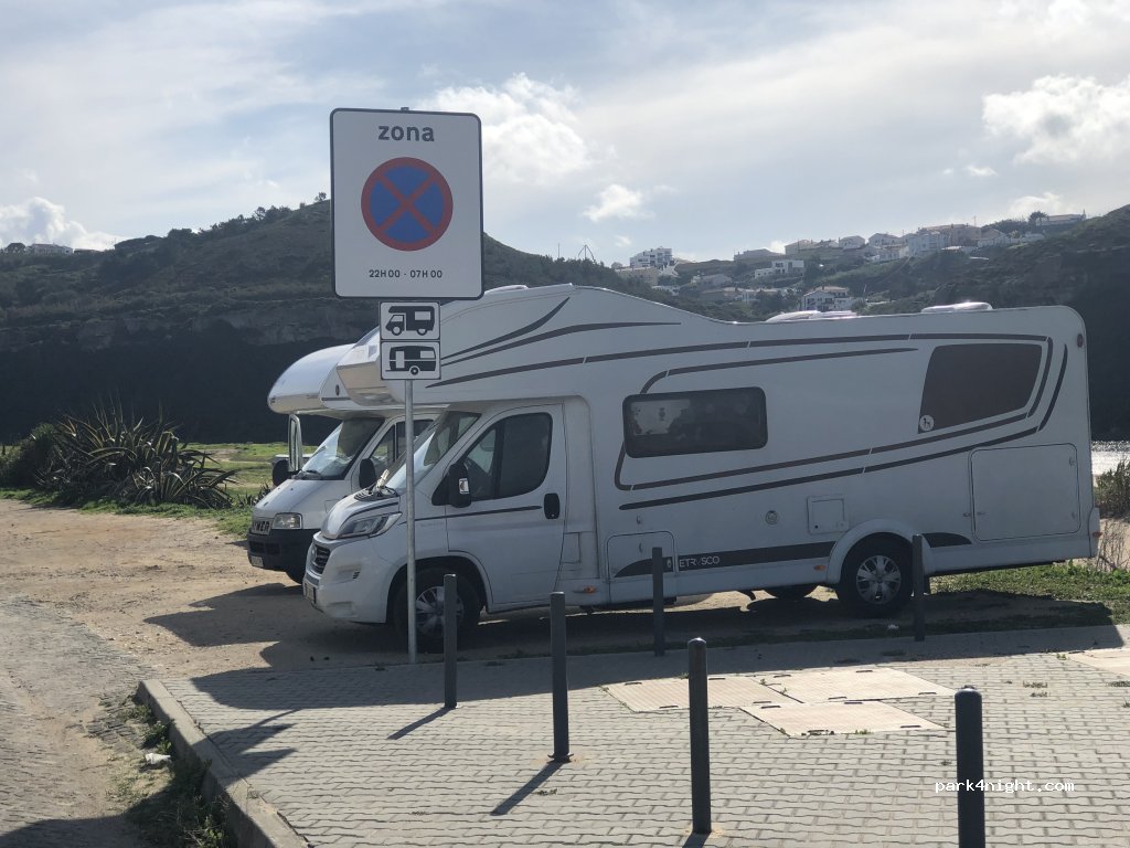 (2655) Carvoeira - Rua dos Ombros — foto 3