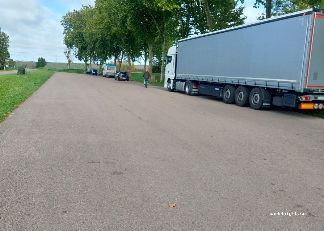 (10270) Courteranges - Vélovoie des Lacs — foto