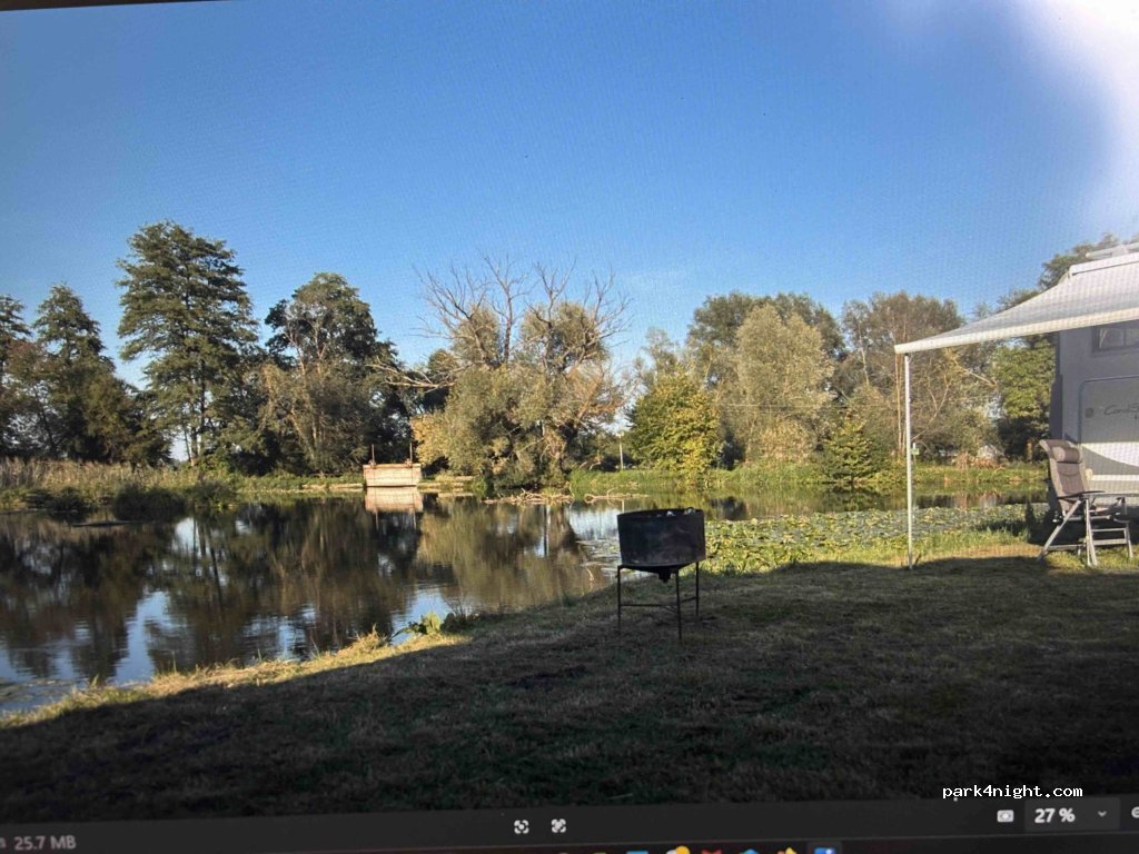 Wohnmobil Stellplatz am See — foto 2